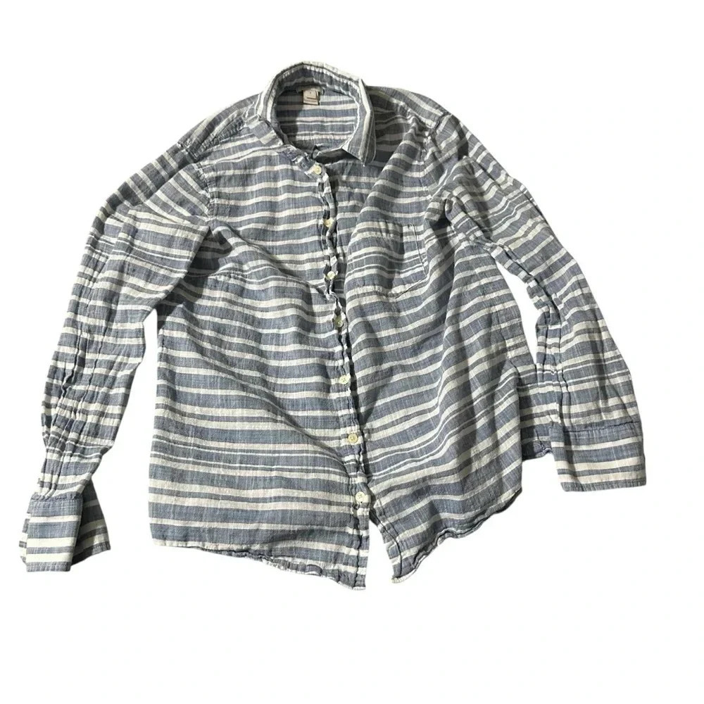 J Crew women's size small blue and white the striped long sleeve button down